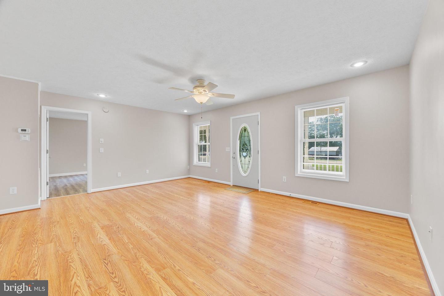 188 S SUNSET DR, BROADWAY, Virginia 22815, 3 Bedrooms Bedrooms, ,2 BathroomsBathrooms,Residential,For sale,188 S SUNSET DR,VARO2002380 MLS # VARO2002380