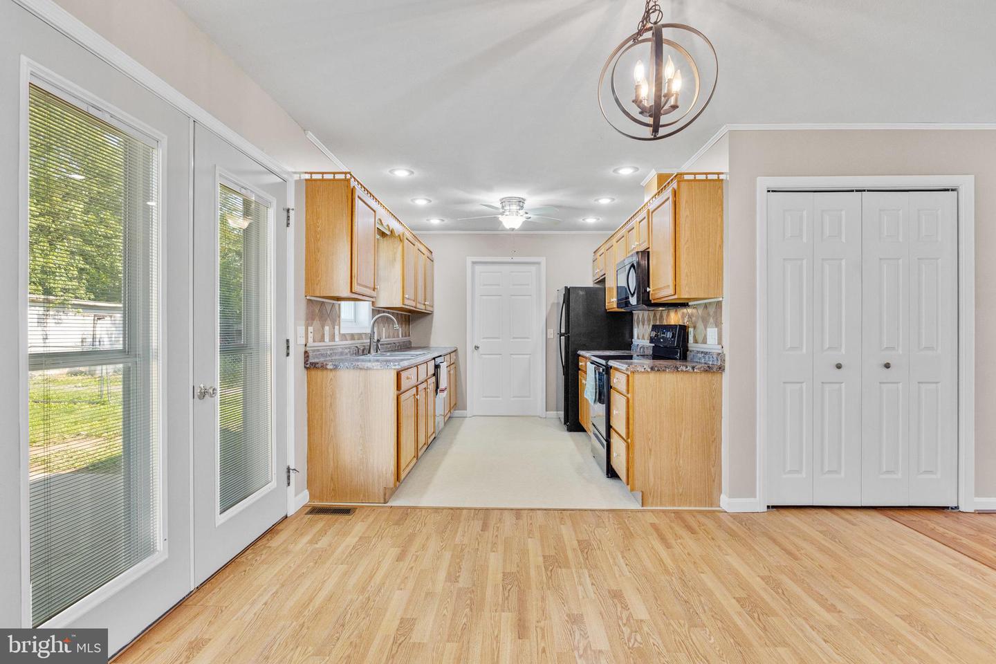 188 S SUNSET DR, BROADWAY, Virginia 22815, 3 Bedrooms Bedrooms, ,2 BathroomsBathrooms,Residential,For sale,188 S SUNSET DR,VARO2002380 MLS # VARO2002380
