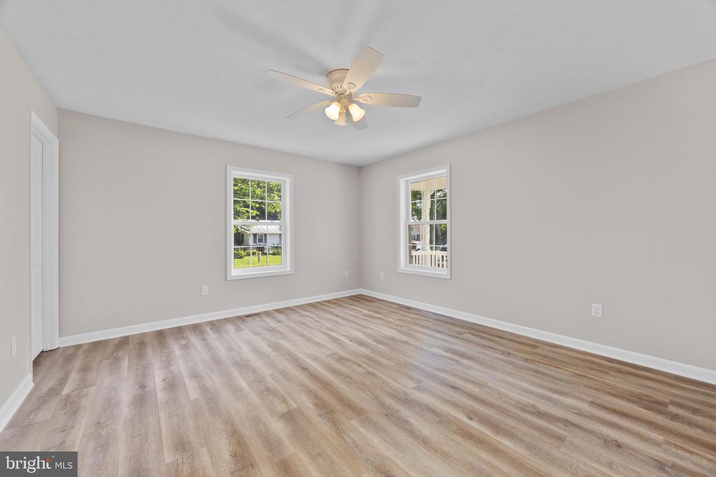 188 S SUNSET DR, BROADWAY, Virginia 22815, 3 Bedrooms Bedrooms, ,2 BathroomsBathrooms,Residential,For sale,188 S SUNSET DR,VARO2002380 MLS # VARO2002380