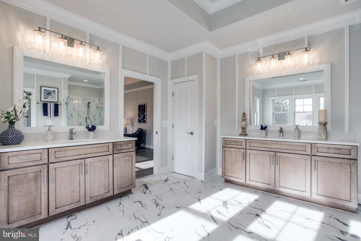 9350 TOVITO DR, FAIRFAX, Virginia 22031, 5 Bedrooms Bedrooms, ,4 BathroomsBathrooms,Residential,For sale,9350 TOVITO DR,VAFX2228440 MLS # VAFX2228440