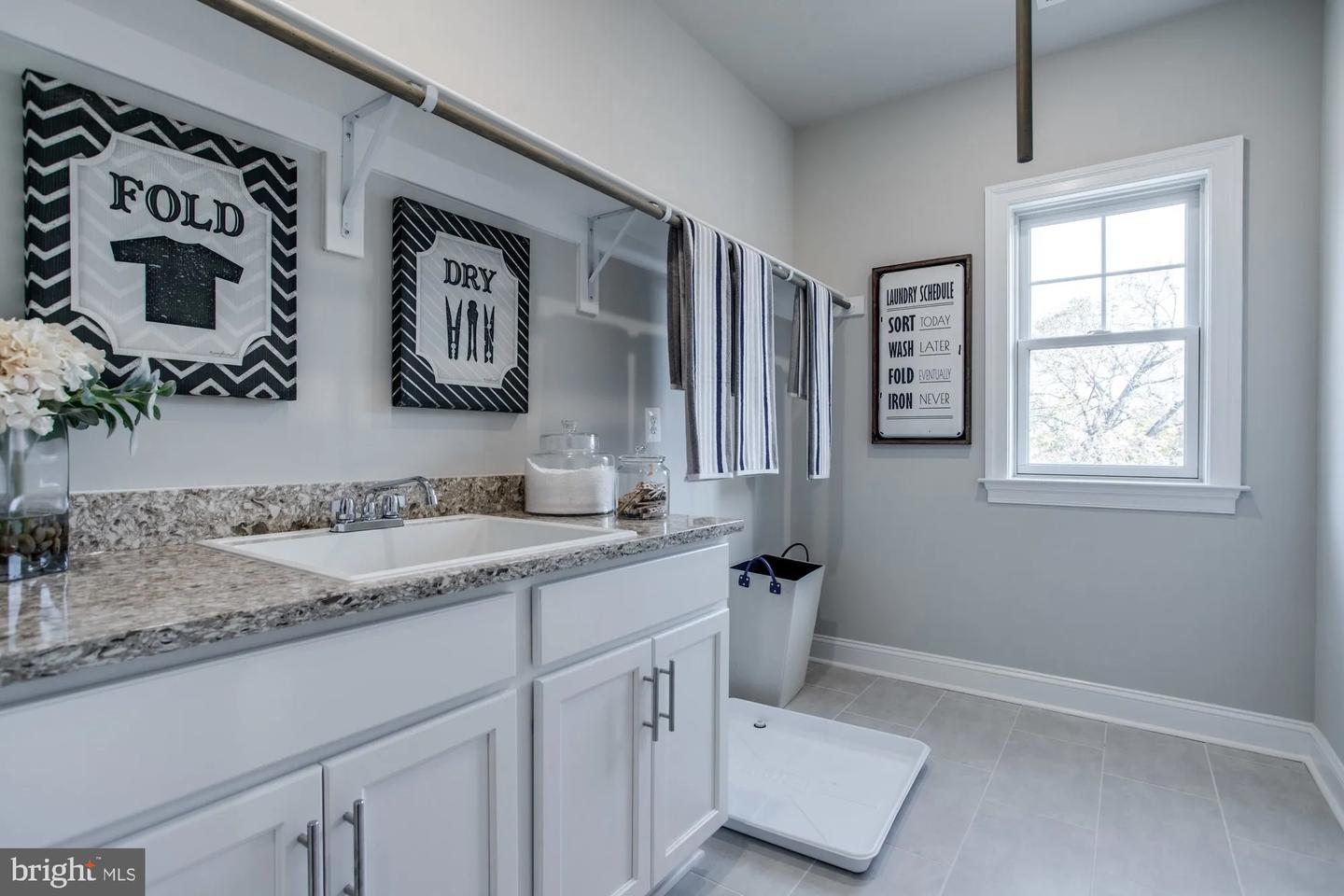 9350 TOVITO DR, FAIRFAX, Virginia 22031, 5 Bedrooms Bedrooms, ,4 BathroomsBathrooms,Residential,For sale,9350 TOVITO DR,VAFX2228440 MLS # VAFX2228440