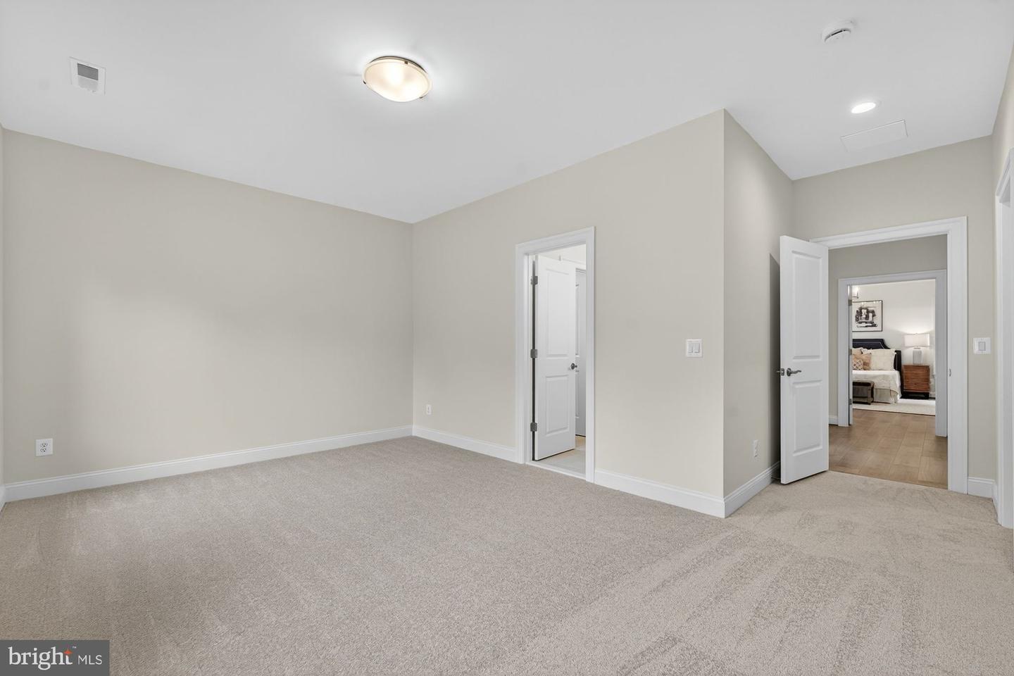 9350 TOVITO DR, FAIRFAX, Virginia 22031, 5 Bedrooms Bedrooms, ,4 BathroomsBathrooms,Residential,For sale,9350 TOVITO DR,VAFX2228440 MLS # VAFX2228440