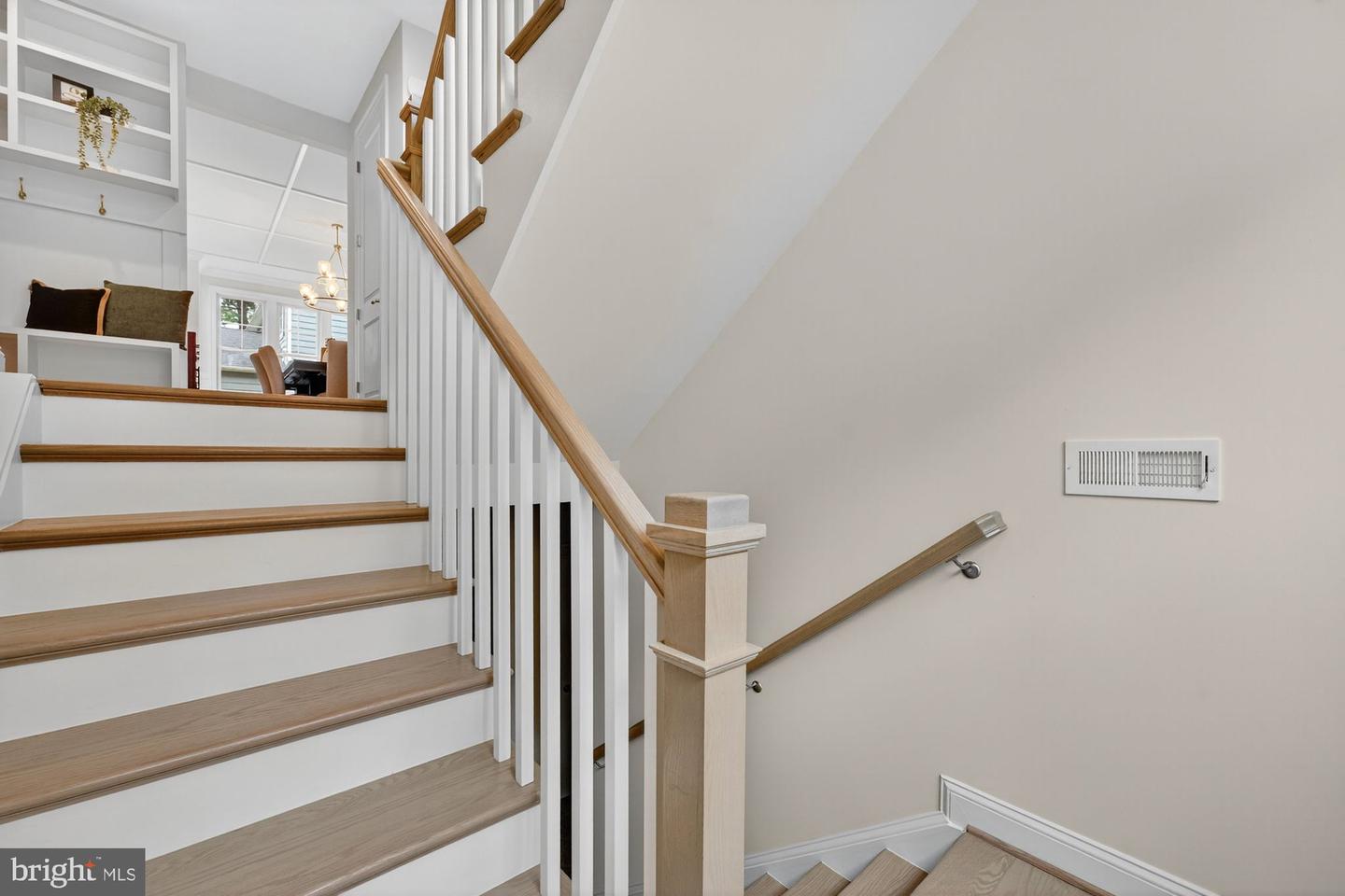 9350 TOVITO DR, FAIRFAX, Virginia 22031, 5 Bedrooms Bedrooms, ,4 BathroomsBathrooms,Residential,For sale,9350 TOVITO DR,VAFX2228440 MLS # VAFX2228440