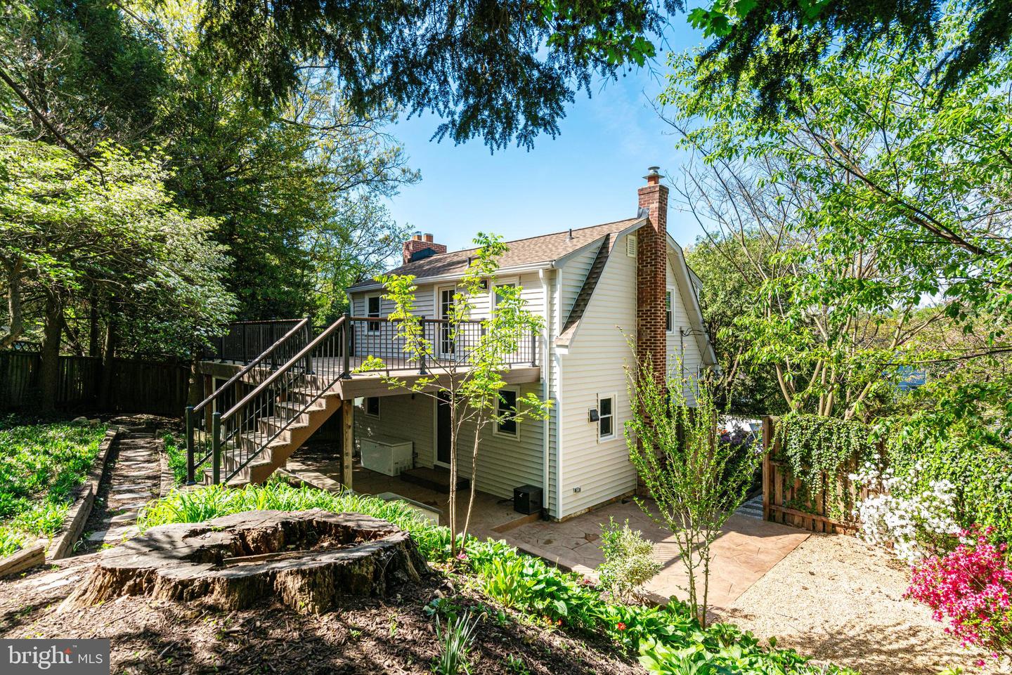 1705 N QUESADA ST, ARLINGTON, Virginia 22205, 3 Bedrooms Bedrooms, ,2 BathroomsBathrooms,Residential,For sale,1705 N QUESADA ST,VAAR2054756 MLS # VAAR2054756