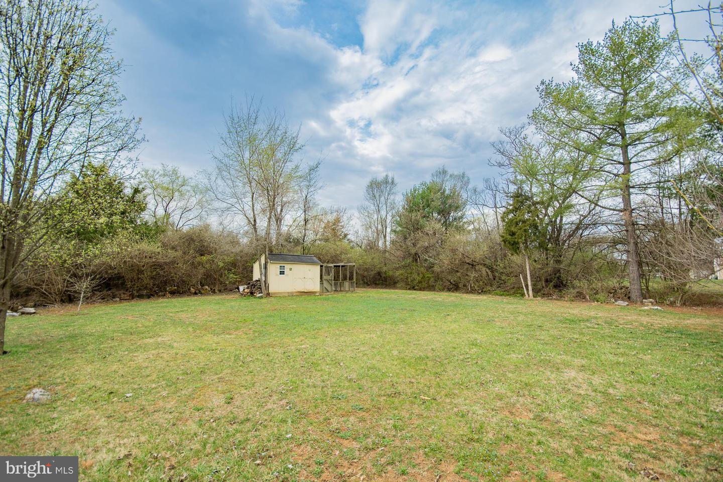 200 WOODBINE RD, CLEAR BROOK, Virginia 22624, 3 Bedrooms Bedrooms, ,2 BathroomsBathrooms,Residential,For sale,200 WOODBINE RD,VAFV2033144 MLS # VAFV2033144