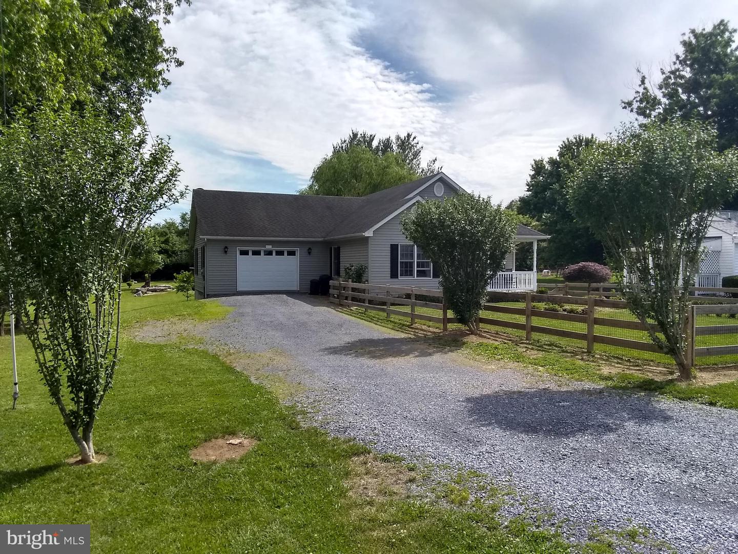 200 WOODBINE RD, CLEAR BROOK, Virginia 22624, 3 Bedrooms Bedrooms, ,2 BathroomsBathrooms,Residential,For sale,200 WOODBINE RD,VAFV2033144 MLS # VAFV2033144