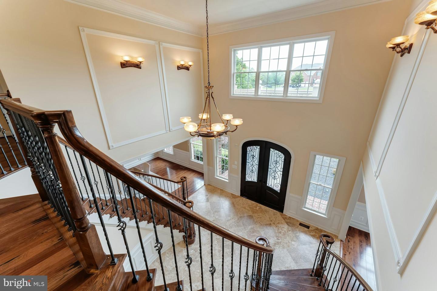 18102 EAGLESHAM CT, LEESBURG, Virginia 20175, 5 Bedrooms Bedrooms, ,5 BathroomsBathrooms,Residential,For sale,18102 EAGLESHAM CT,VALO2092994 MLS # VALO2092994