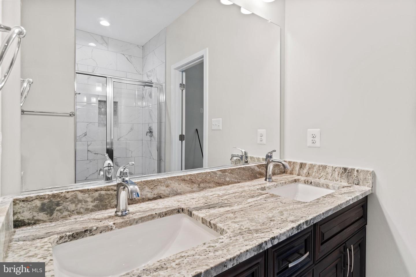 77 FOREST GROVE RD, COLONIAL BEACH, Virginia 22443, 3 Bedrooms Bedrooms, ,2 BathroomsBathrooms,Residential,For sale,77 FOREST GROVE RD,VAWE2008646 MLS # VAWE2008646