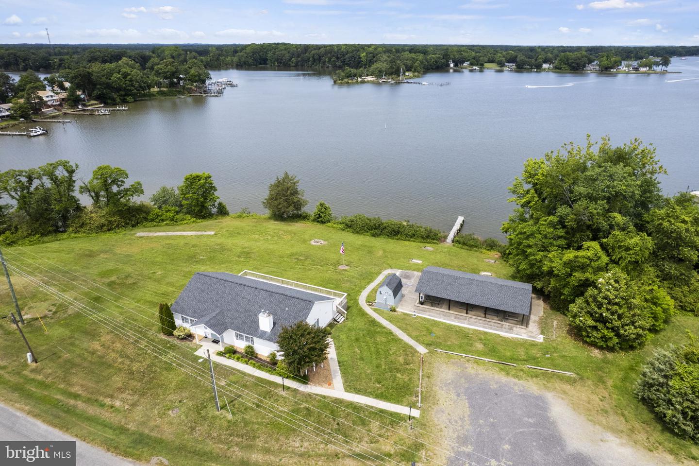 77 FOREST GROVE RD, COLONIAL BEACH, Virginia 22443, 3 Bedrooms Bedrooms, ,2 BathroomsBathrooms,Residential,For sale,77 FOREST GROVE RD,VAWE2008646 MLS # VAWE2008646
