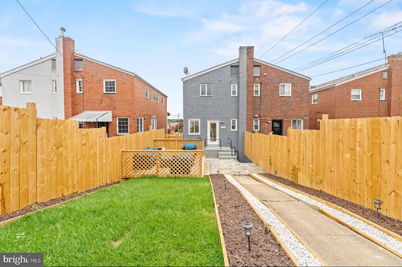 714 HAMILTON ST NE, WASHINGTON, District Of Columbia 20011, 3 Bedrooms Bedrooms, ,2 BathroomsBathrooms,Residential,For sale,714 HAMILTON ST NE,DCDC2197670 MLS # DCDC2197670