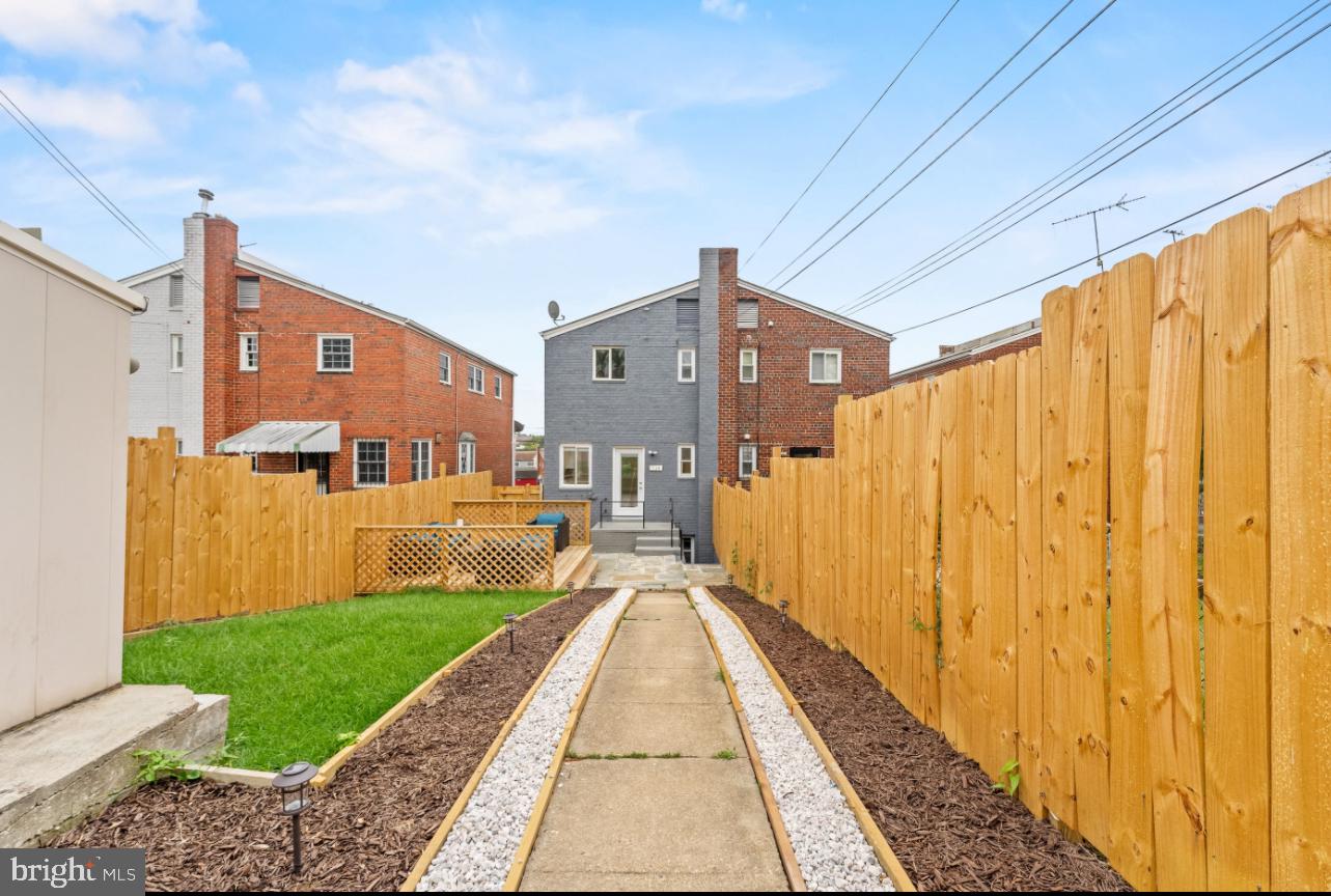 714 HAMILTON ST NE, WASHINGTON, District Of Columbia 20011, 3 Bedrooms Bedrooms, ,2 BathroomsBathrooms,Residential,For sale,714 HAMILTON ST NE,DCDC2197670 MLS # DCDC2197670