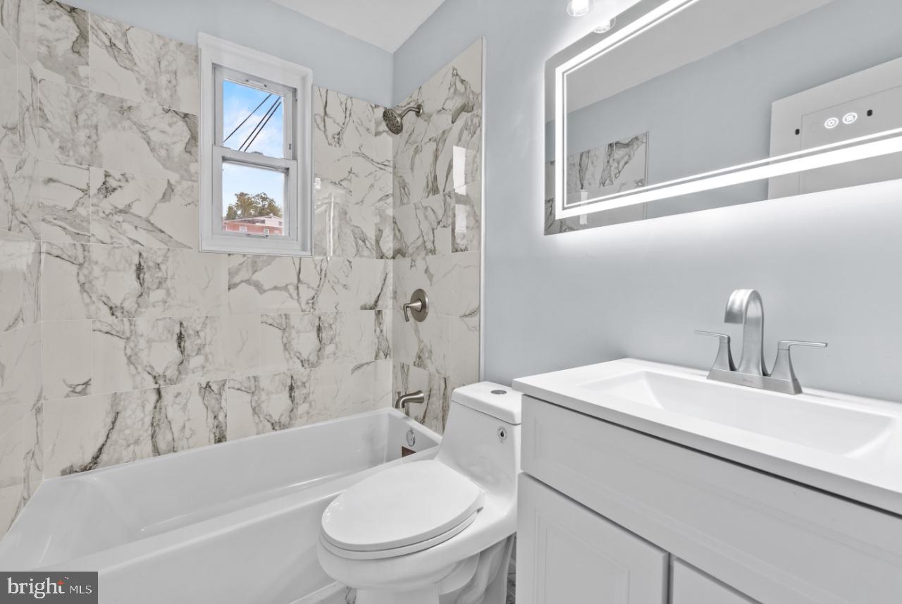 714 HAMILTON ST NE, WASHINGTON, District Of Columbia 20011, 3 Bedrooms Bedrooms, ,2 BathroomsBathrooms,Residential,For sale,714 HAMILTON ST NE,DCDC2197670 MLS # DCDC2197670