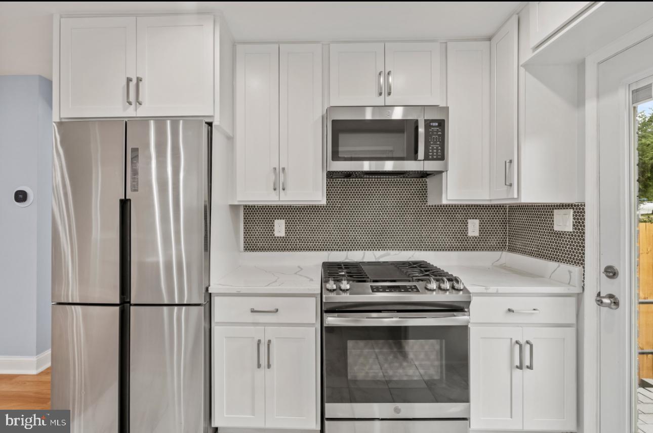 714 HAMILTON ST NE, WASHINGTON, District Of Columbia 20011, 3 Bedrooms Bedrooms, ,2 BathroomsBathrooms,Residential,For sale,714 HAMILTON ST NE,DCDC2197670 MLS # DCDC2197670