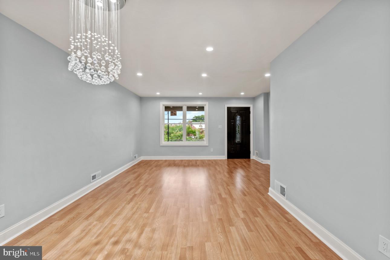 714 HAMILTON ST NE, WASHINGTON, District Of Columbia 20011, 3 Bedrooms Bedrooms, ,2 BathroomsBathrooms,Residential,For sale,714 HAMILTON ST NE,DCDC2197670 MLS # DCDC2197670