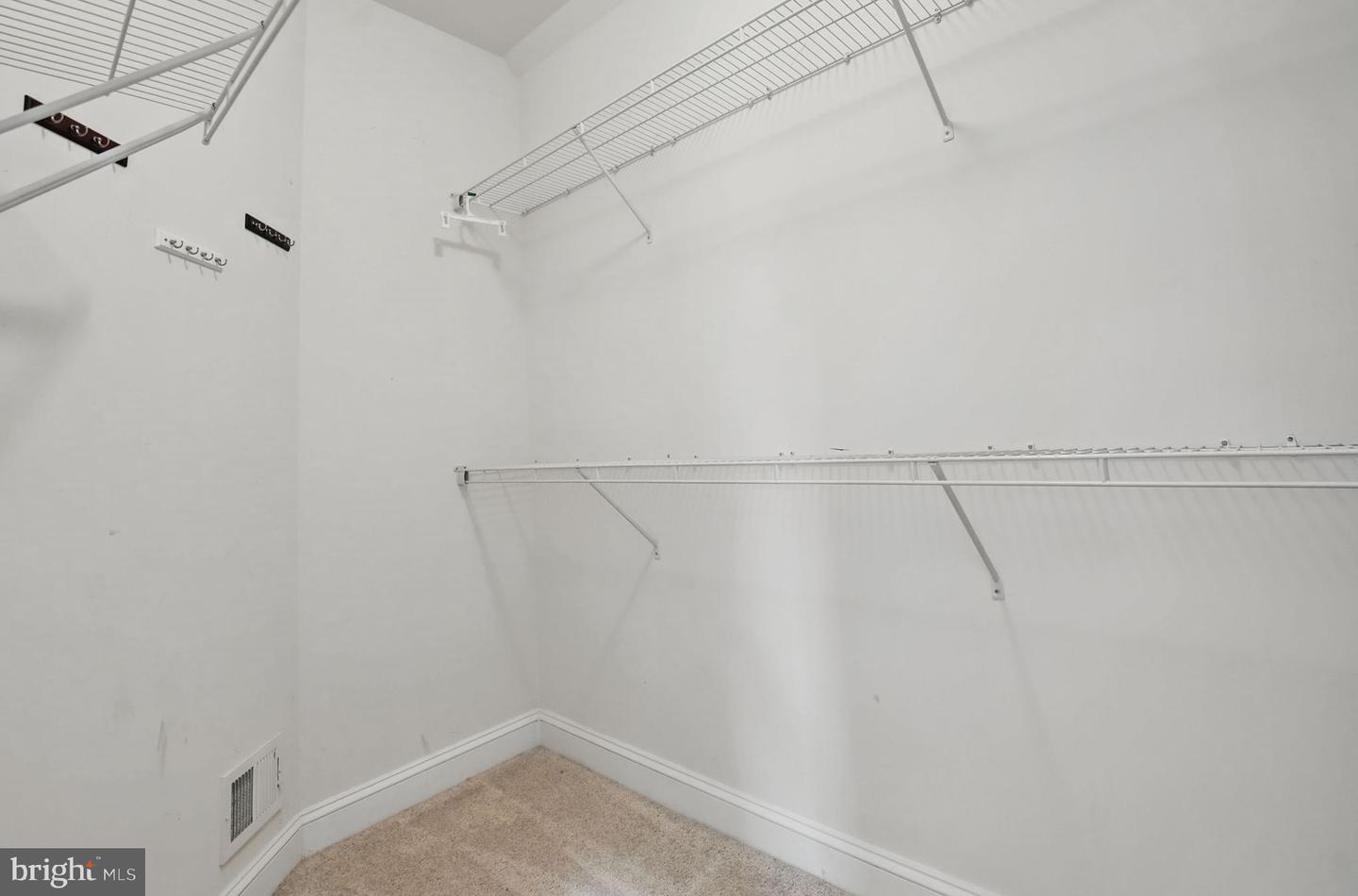 16970 CARMICHAEL PL, PURCELLVILLE, Virginia 20132, 4 Bedrooms Bedrooms, ,4 BathroomsBathrooms,Residential,For sale,16970 CARMICHAEL PL,VALO2095580 MLS # VALO2095580