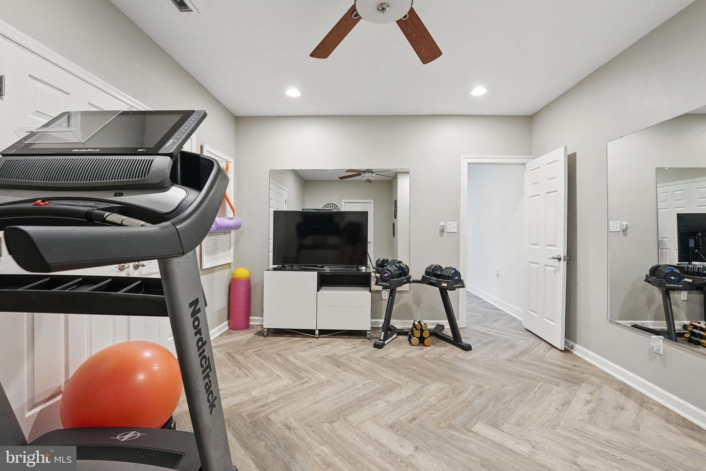 16970 CARMICHAEL PL, PURCELLVILLE, Virginia 20132, 4 Bedrooms Bedrooms, ,4 BathroomsBathrooms,Residential,For sale,16970 CARMICHAEL PL,VALO2095580 MLS # VALO2095580