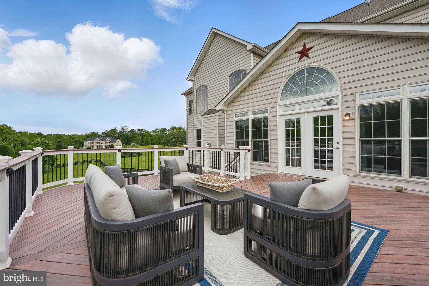 16970 CARMICHAEL PL, PURCELLVILLE, Virginia 20132, 4 Bedrooms Bedrooms, ,4 BathroomsBathrooms,Residential,For sale,16970 CARMICHAEL PL,VALO2095580 MLS # VALO2095580