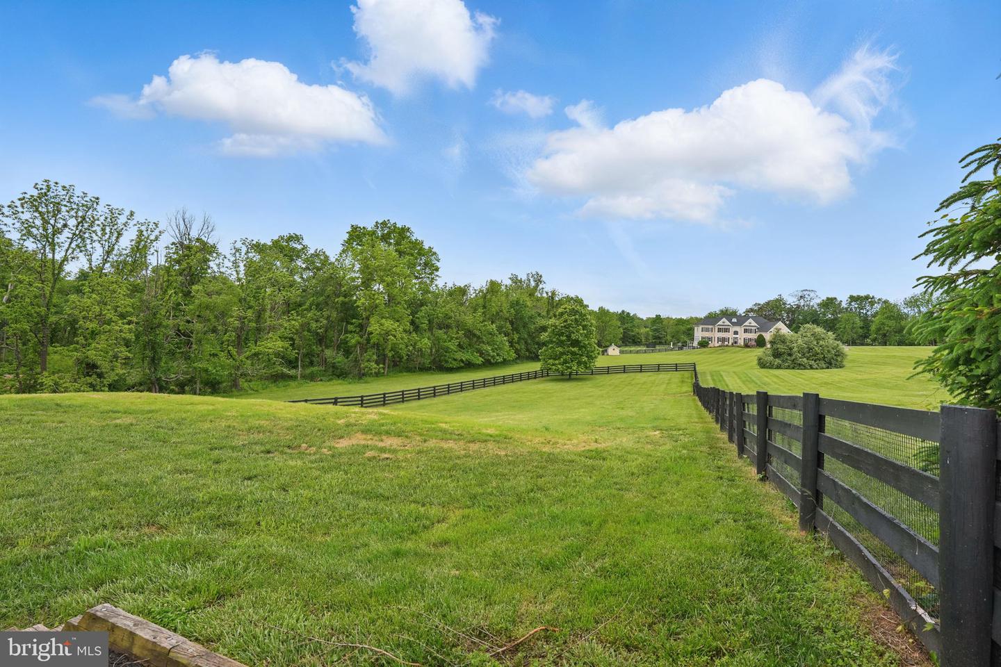 16970 CARMICHAEL PL, PURCELLVILLE, Virginia 20132, 4 Bedrooms Bedrooms, ,4 BathroomsBathrooms,Residential,For sale,16970 CARMICHAEL PL,VALO2095580 MLS # VALO2095580