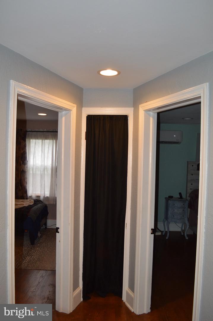 545 CATLETT MOUNTAIN RD, FRONT ROYAL, Virginia 22630, 2 Bedrooms Bedrooms, ,1 BathroomBathrooms,Residential,For sale,545 CATLETT MOUNTAIN RD,VAWR2011152 MLS # VAWR2011152