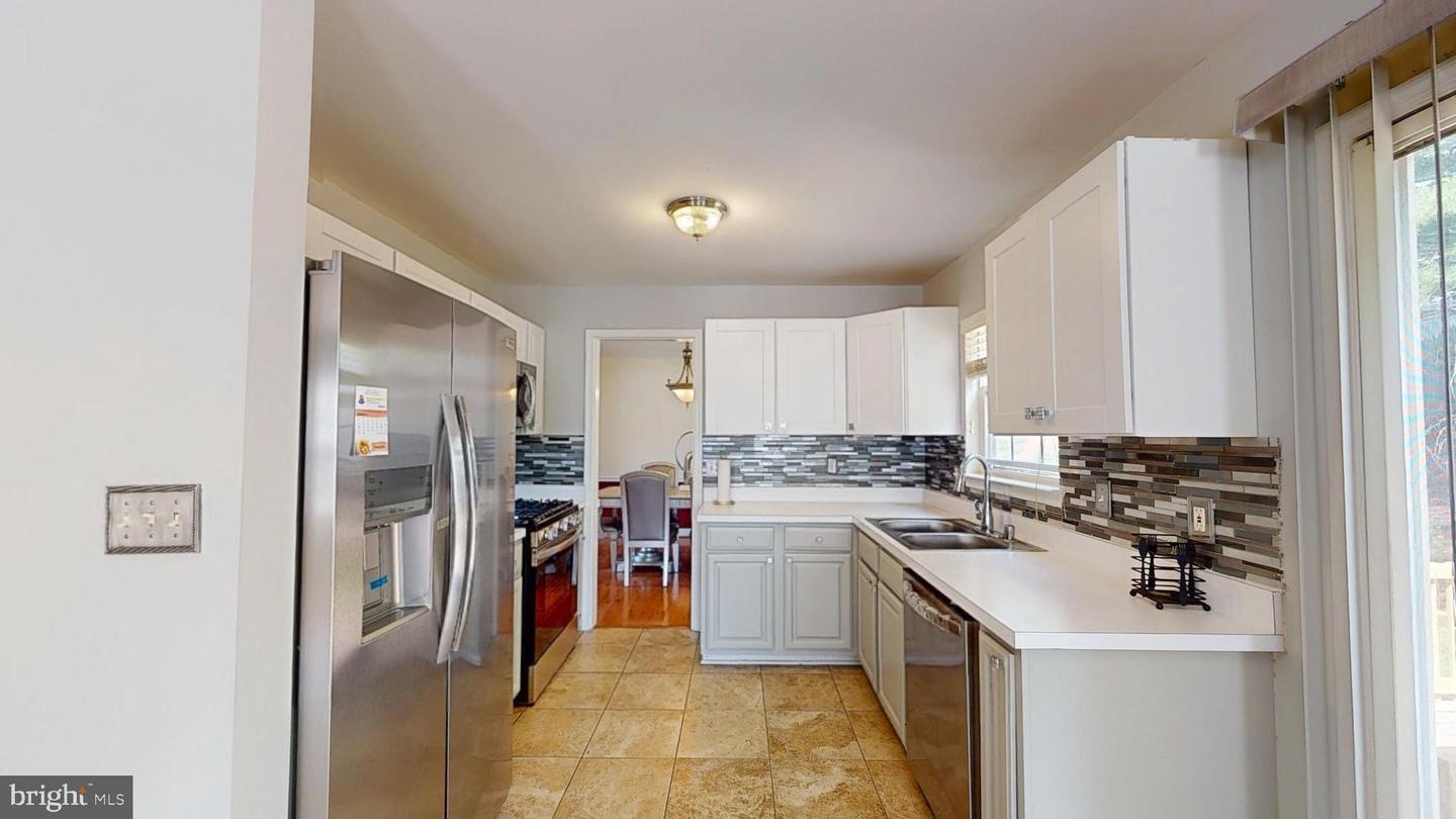14131 ROCKINGHORSE DR, WOODBRIDGE, Virginia 22193, 4 Bedrooms Bedrooms, ,3 BathroomsBathrooms,Residential,For sale,14131 ROCKINGHORSE DR,VAPW2094716 MLS # VAPW2094716