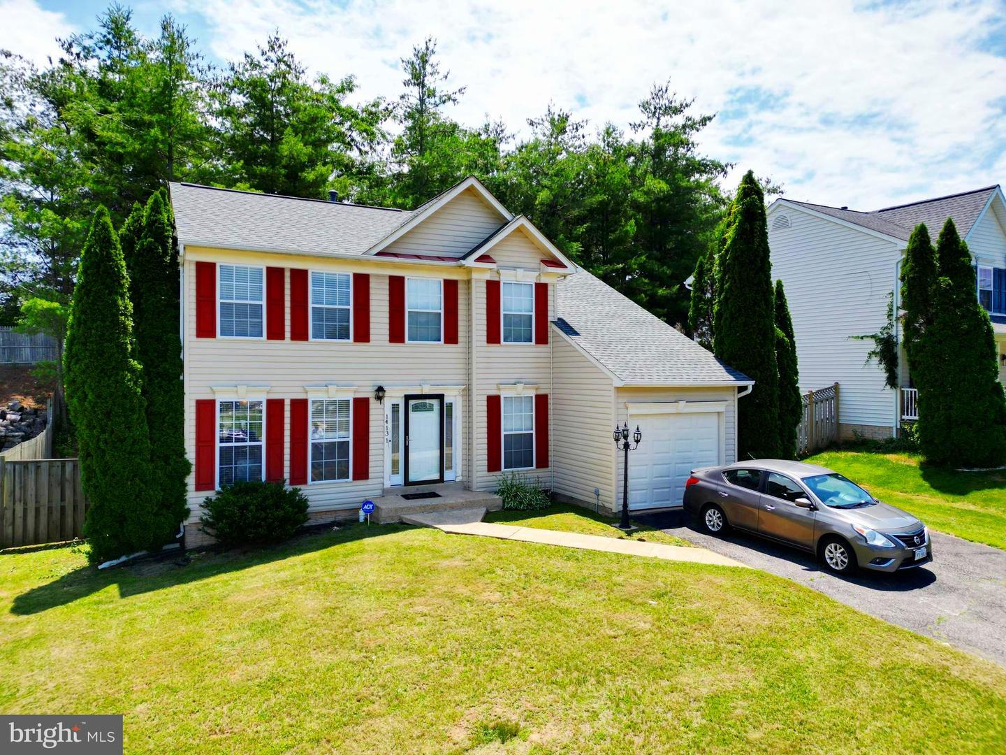 14131 ROCKINGHORSE DR, WOODBRIDGE, Virginia 22193, 4 Bedrooms Bedrooms, ,3 BathroomsBathrooms,Residential,For sale,14131 ROCKINGHORSE DR,VAPW2094716 MLS # VAPW2094716