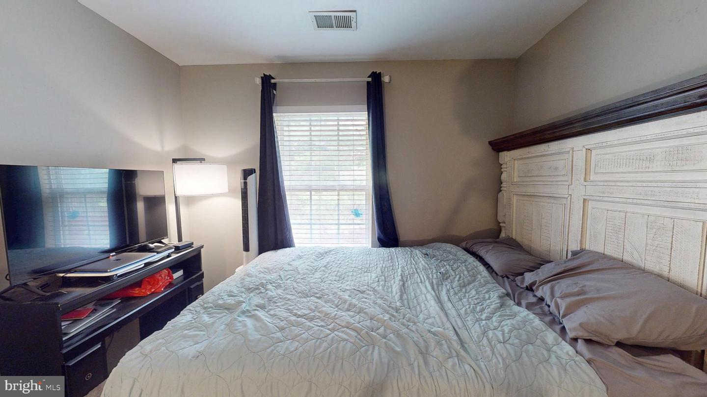 14131 ROCKINGHORSE DR, WOODBRIDGE, Virginia 22193, 4 Bedrooms Bedrooms, ,3 BathroomsBathrooms,Residential,For sale,14131 ROCKINGHORSE DR,VAPW2094716 MLS # VAPW2094716