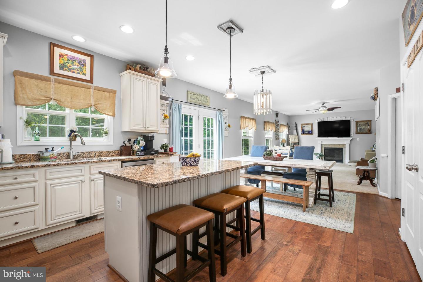 550 LONG MEADOW DR, FREDERICKSBURG, Virginia 22406, 4 Bedrooms Bedrooms, ,2 BathroomsBathrooms,Residential,For sale,550 LONG MEADOW DR,VAST2039208 MLS # VAST2039208