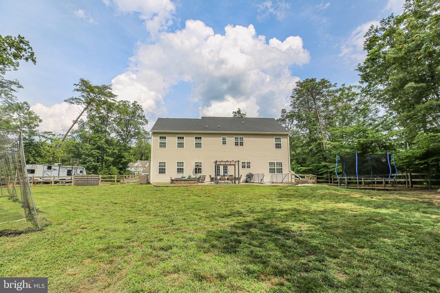 550 LONG MEADOW DR, FREDERICKSBURG, Virginia 22406, 4 Bedrooms Bedrooms, ,2 BathroomsBathrooms,Residential,For sale,550 LONG MEADOW DR,VAST2039208 MLS # VAST2039208