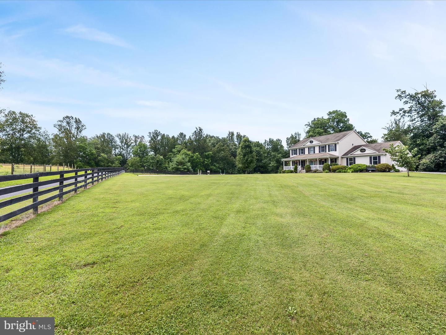 48 MADDOX LN, AMISSVILLE, Virginia 20106, 4 Bedrooms Bedrooms, ,3 BathroomsBathrooms,Residential,For sale,48 MADDOX LN,VARP2002126 MLS # VARP2002126