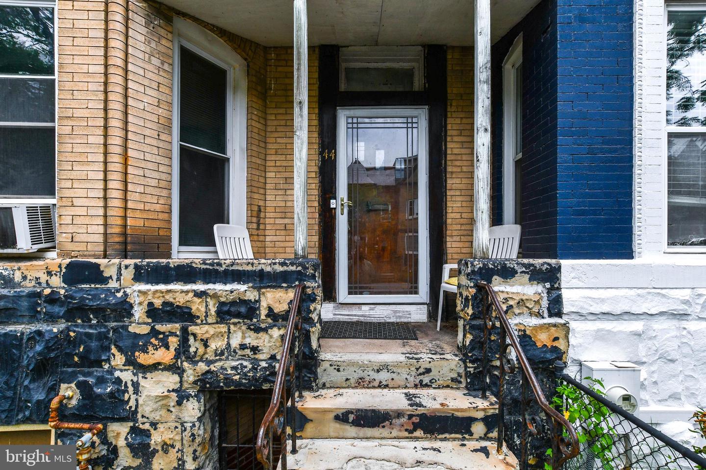 44 Q ST NE, WASHINGTON, District Of Columbia 20002, 3 Bedrooms Bedrooms, ,1 BathroomBathrooms,Residential,For sale,44 Q ST NE,DCDC2205268 MLS # DCDC2205268