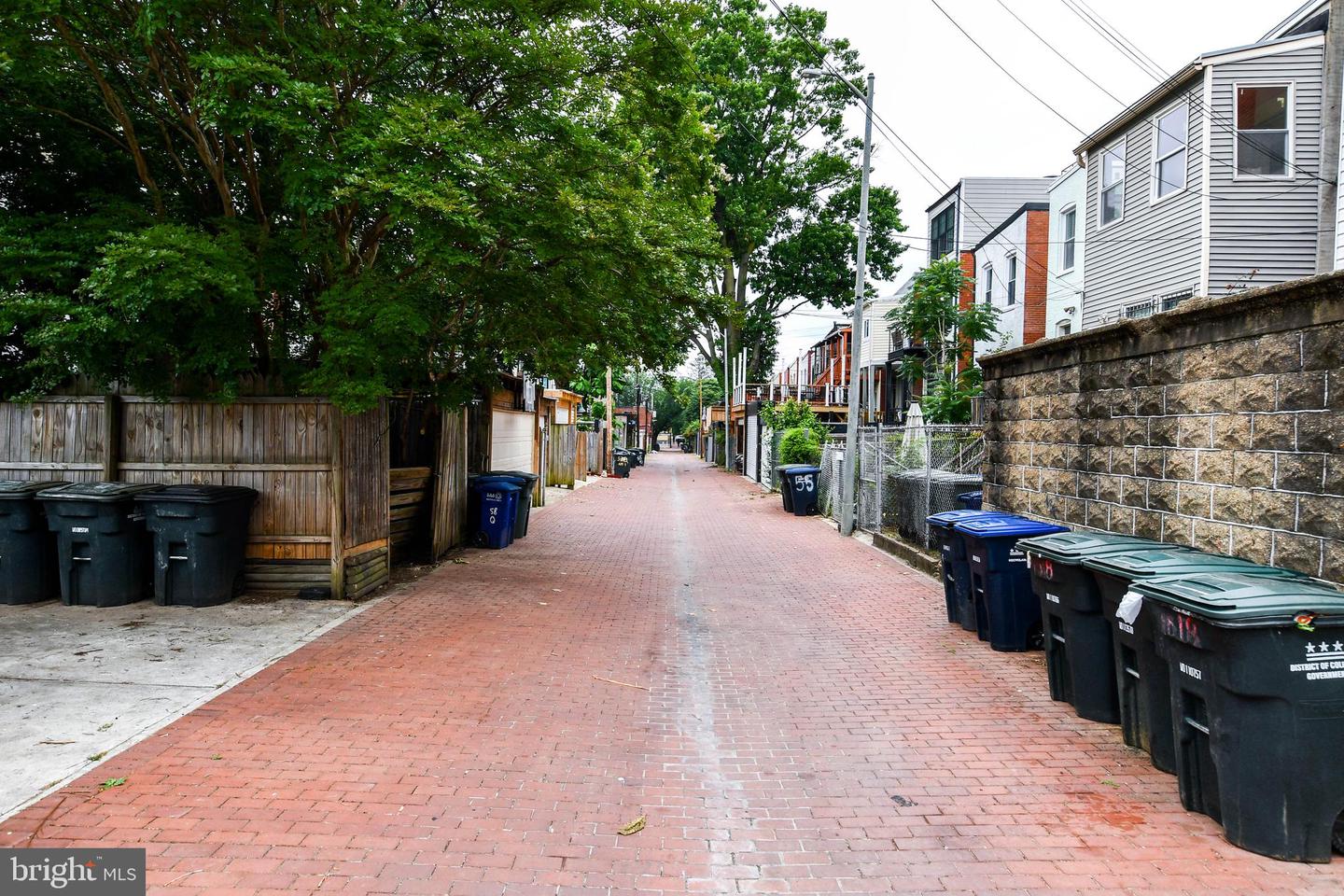 44 Q ST NE, WASHINGTON, District Of Columbia 20002, 3 Bedrooms Bedrooms, ,1 BathroomBathrooms,Residential,For sale,44 Q ST NE,DCDC2205268 MLS # DCDC2205268