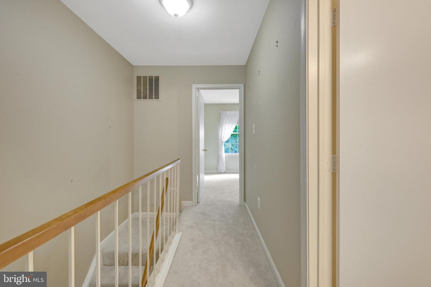 6886 CHASEWOOD CIR, CENTREVILLE, Virginia 20121, 2 Bedrooms Bedrooms, ,3 BathroomsBathrooms,Residential,For sale,6886 CHASEWOOD CIR,VAFX2247164 MLS # VAFX2247164