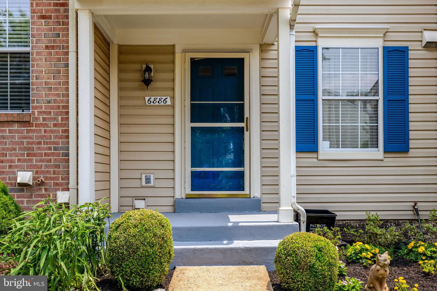 6886 CHASEWOOD CIR, CENTREVILLE, Virginia 20121, 2 Bedrooms Bedrooms, ,3 BathroomsBathrooms,Residential,For sale,6886 CHASEWOOD CIR,VAFX2247164 MLS # VAFX2247164