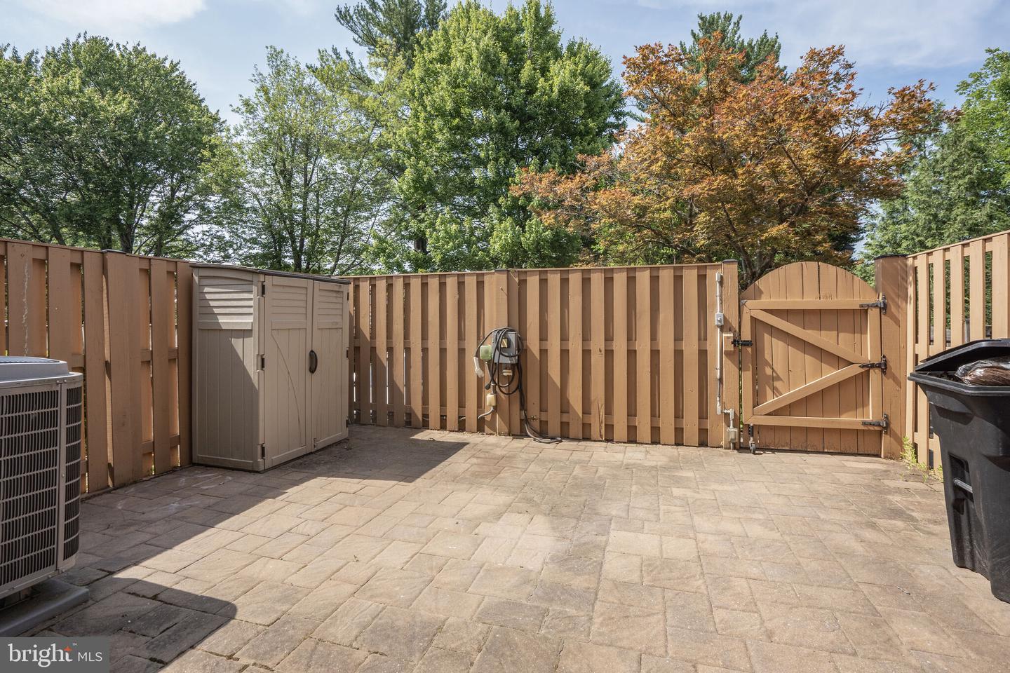 3848 UNIVERSITY DR, FAIRFAX, Virginia 22030, 3 Bedrooms Bedrooms, ,3 BathroomsBathrooms,Residential,For sale,3848 UNIVERSITY DR,VAFC2006456 MLS # VAFC2006456