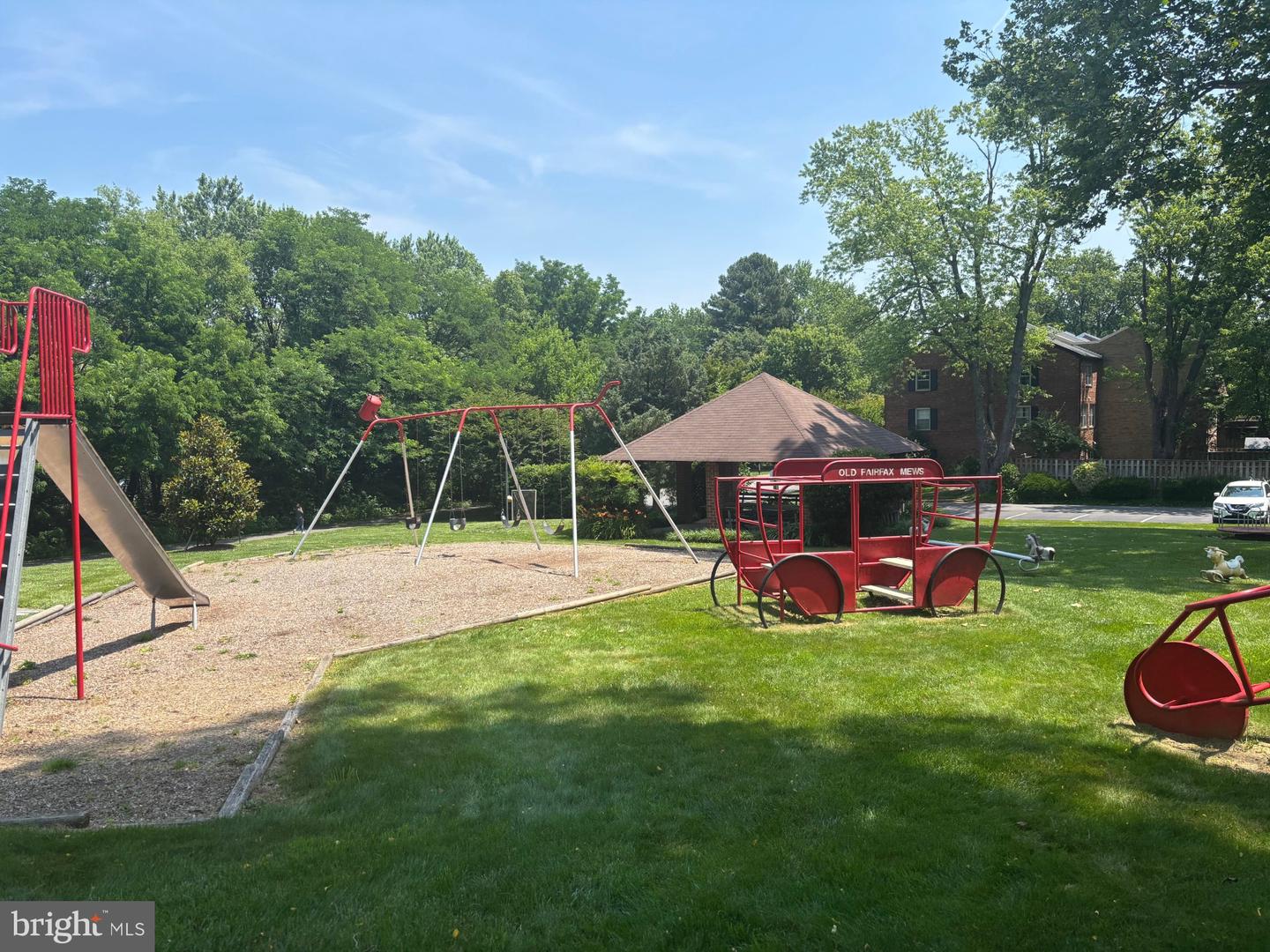 3848 UNIVERSITY DR, FAIRFAX, Virginia 22030, 3 Bedrooms Bedrooms, ,3 BathroomsBathrooms,Residential,For sale,3848 UNIVERSITY DR,VAFC2006456 MLS # VAFC2006456
