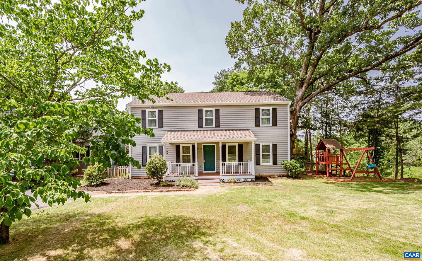 1632 FARM BROOK PL, CHARLOTTESVILLE, Virginia 22901, 4 Bedrooms Bedrooms, ,2 BathroomsBathrooms,Residential,For sale,1632 FARM BROOK PL,665803 MLS # 665803