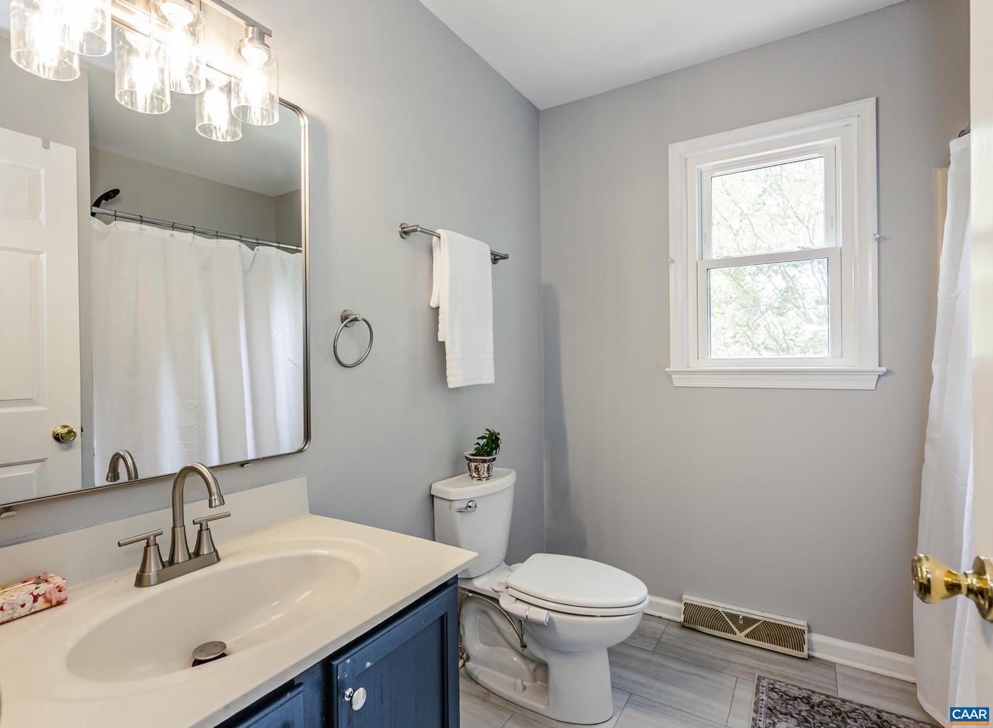 1632 FARM BROOK PL, CHARLOTTESVILLE, Virginia 22901, 4 Bedrooms Bedrooms, ,2 BathroomsBathrooms,Residential,For sale,1632 FARM BROOK PL,665803 MLS # 665803