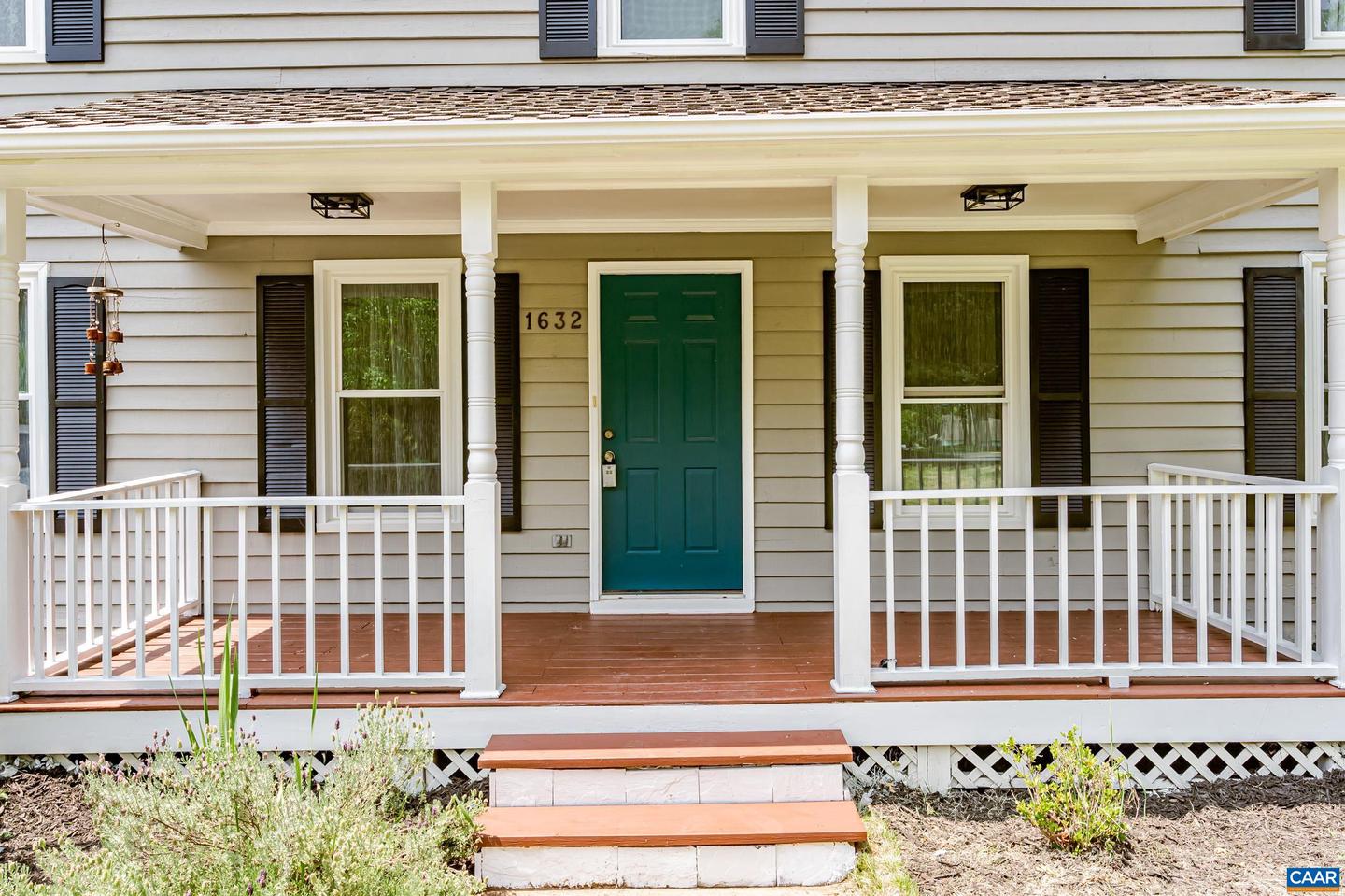 1632 FARM BROOK PL, CHARLOTTESVILLE, Virginia 22901, 4 Bedrooms Bedrooms, ,2 BathroomsBathrooms,Residential,For sale,1632 FARM BROOK PL,665803 MLS # 665803