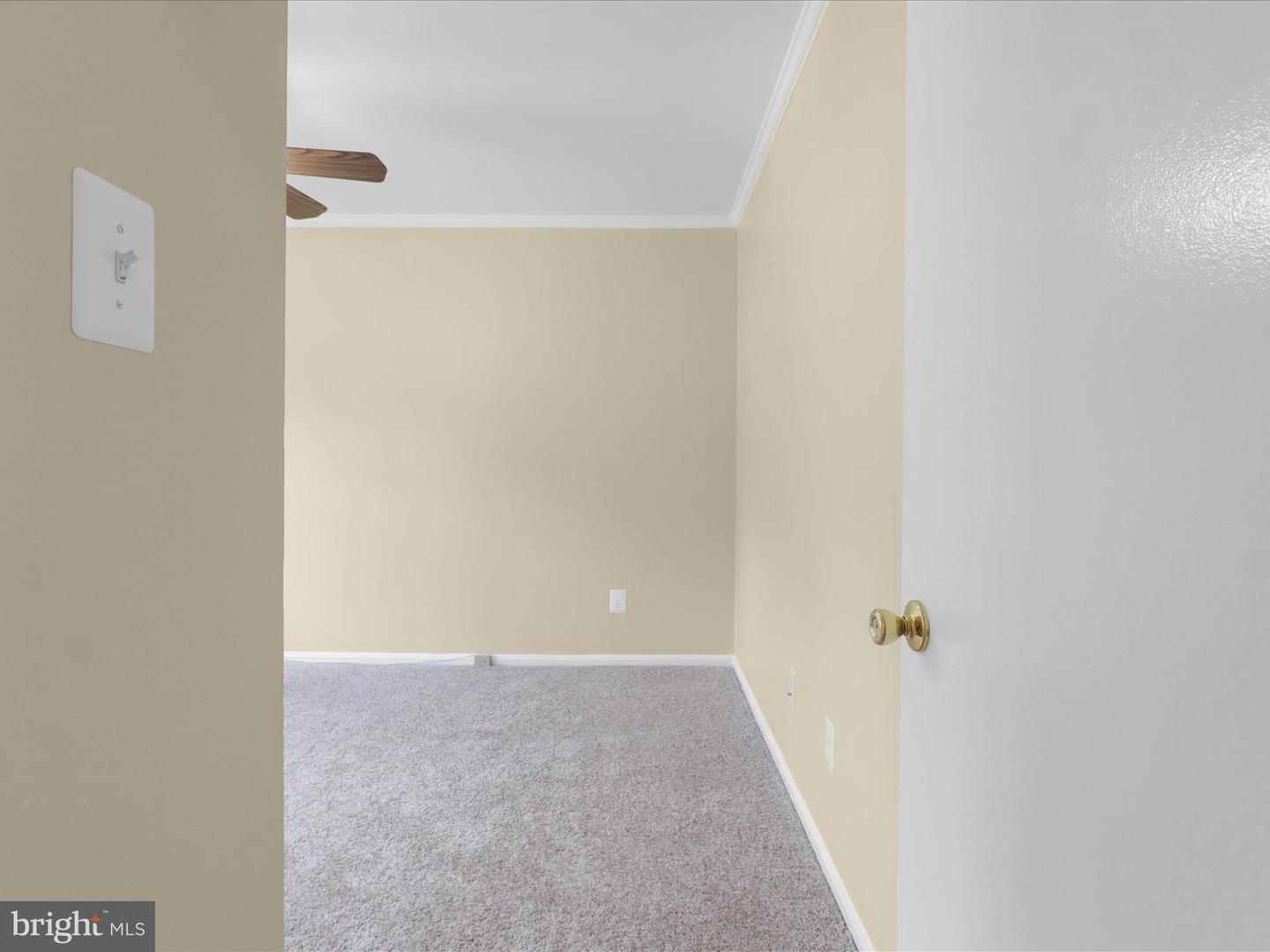 8701 ETTA DR, SPRINGFIELD, Virginia 22152, 5 Bedrooms Bedrooms, ,4 BathroomsBathrooms,Residential,For sale,8701 ETTA DR,VAFX2247936 MLS # VAFX2247936