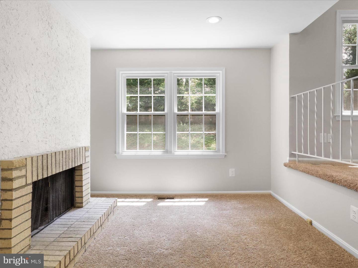 8701 ETTA DR, SPRINGFIELD, Virginia 22152, 5 Bedrooms Bedrooms, ,4 BathroomsBathrooms,Residential,For sale,8701 ETTA DR,VAFX2247936 MLS # VAFX2247936