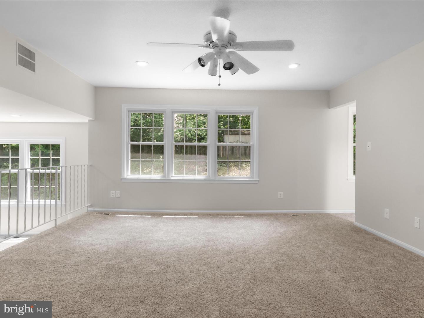 8701 ETTA DR, SPRINGFIELD, Virginia 22152, 5 Bedrooms Bedrooms, ,4 BathroomsBathrooms,Residential,For sale,8701 ETTA DR,VAFX2247936 MLS # VAFX2247936