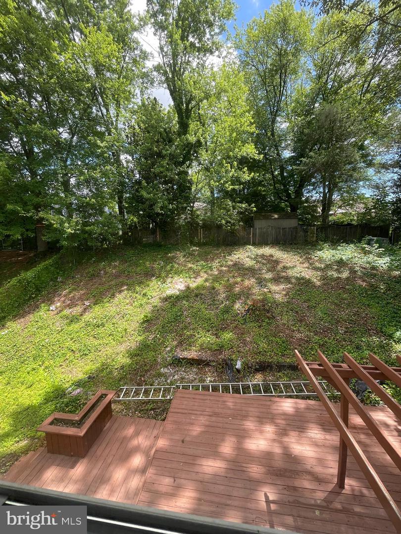 8701 ETTA DR, SPRINGFIELD, Virginia 22152, 5 Bedrooms Bedrooms, ,4 BathroomsBathrooms,Residential,For sale,8701 ETTA DR,VAFX2247936 MLS # VAFX2247936