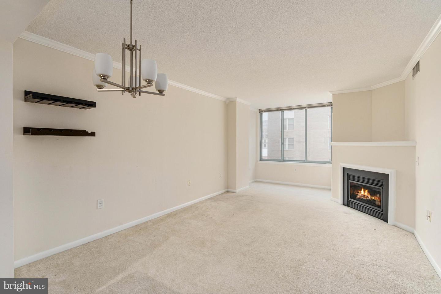 851 N GLEBE RD #1407, ARLINGTON, Virginia 22203, 1 Bedroom Bedrooms, 3 Rooms Rooms,1 BathroomBathrooms,Residential,For sale,851 N GLEBE RD #1407,VAAR2056502 MLS # VAAR2056502