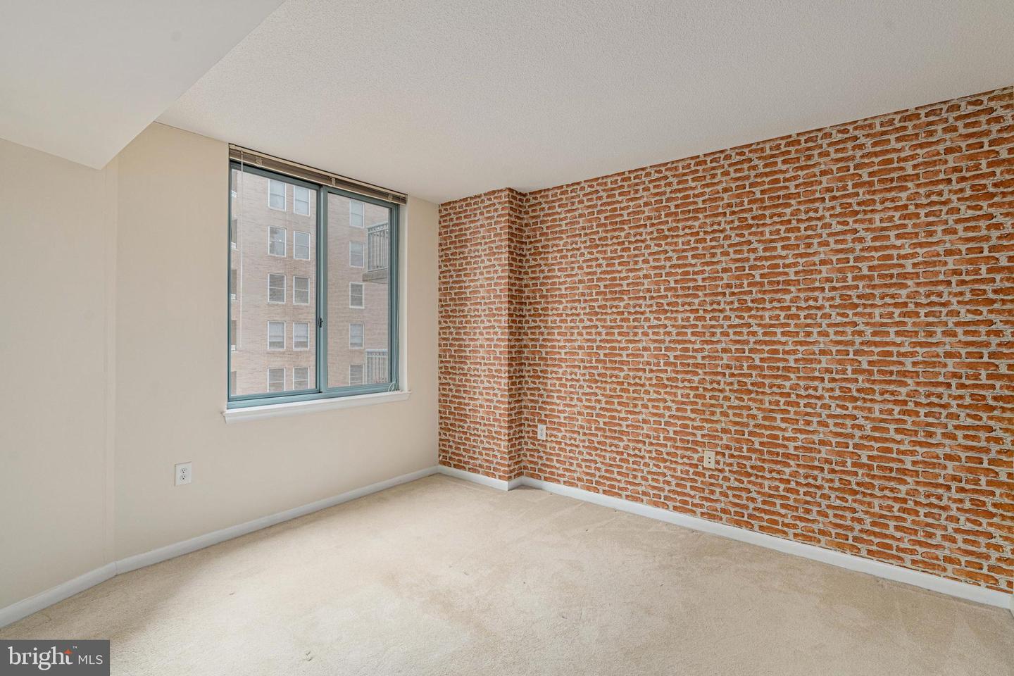 851 N GLEBE RD #1407, ARLINGTON, Virginia 22203, 1 Bedroom Bedrooms, 3 Rooms Rooms,1 BathroomBathrooms,Residential,For sale,851 N GLEBE RD #1407,VAAR2056502 MLS # VAAR2056502