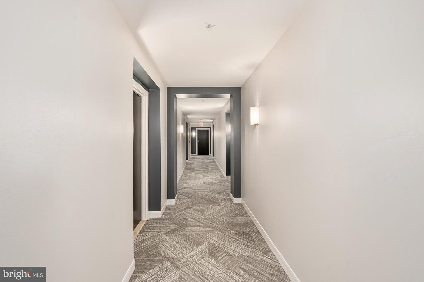851 N GLEBE RD #1407, ARLINGTON, Virginia 22203, 1 Bedroom Bedrooms, 3 Rooms Rooms,1 BathroomBathrooms,Residential,For sale,851 N GLEBE RD #1407,VAAR2056502 MLS # VAAR2056502