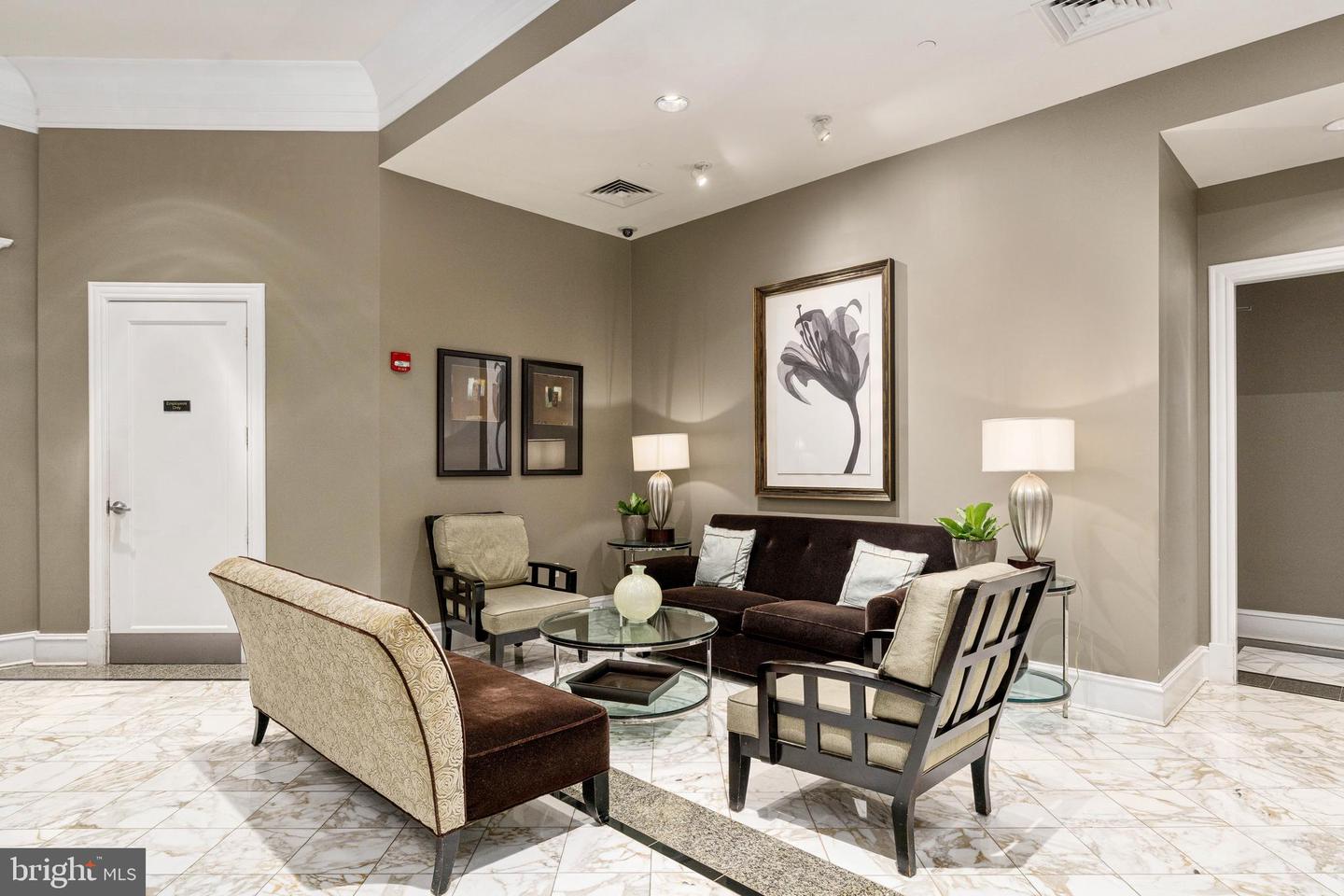 851 N GLEBE RD #1407, ARLINGTON, Virginia 22203, 1 Bedroom Bedrooms, 3 Rooms Rooms,1 BathroomBathrooms,Residential,For sale,851 N GLEBE RD #1407,VAAR2056502 MLS # VAAR2056502