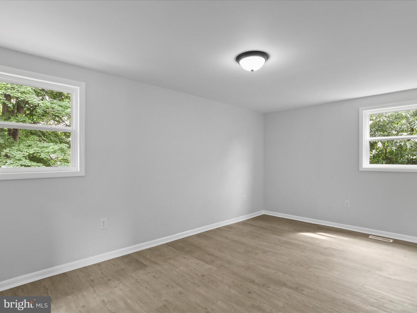 230 ALLISON AVE, WINCHESTER, Virginia 22601, 3 Bedrooms Bedrooms, ,1 BathroomBathrooms,Residential,For sale,230 ALLISON AVE,VAWI2007692 MLS # VAWI2007692