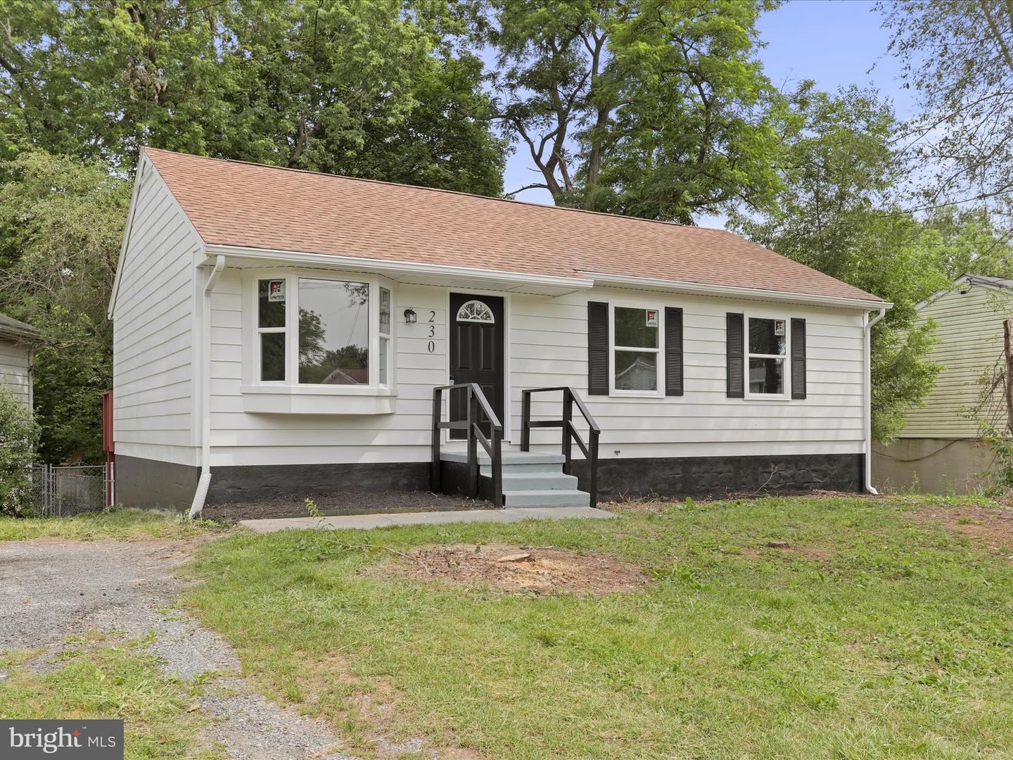230 ALLISON AVE, WINCHESTER, Virginia 22601, 3 Bedrooms Bedrooms, ,1 BathroomBathrooms,Residential,For sale,230 ALLISON AVE,VAWI2007692 MLS # VAWI2007692