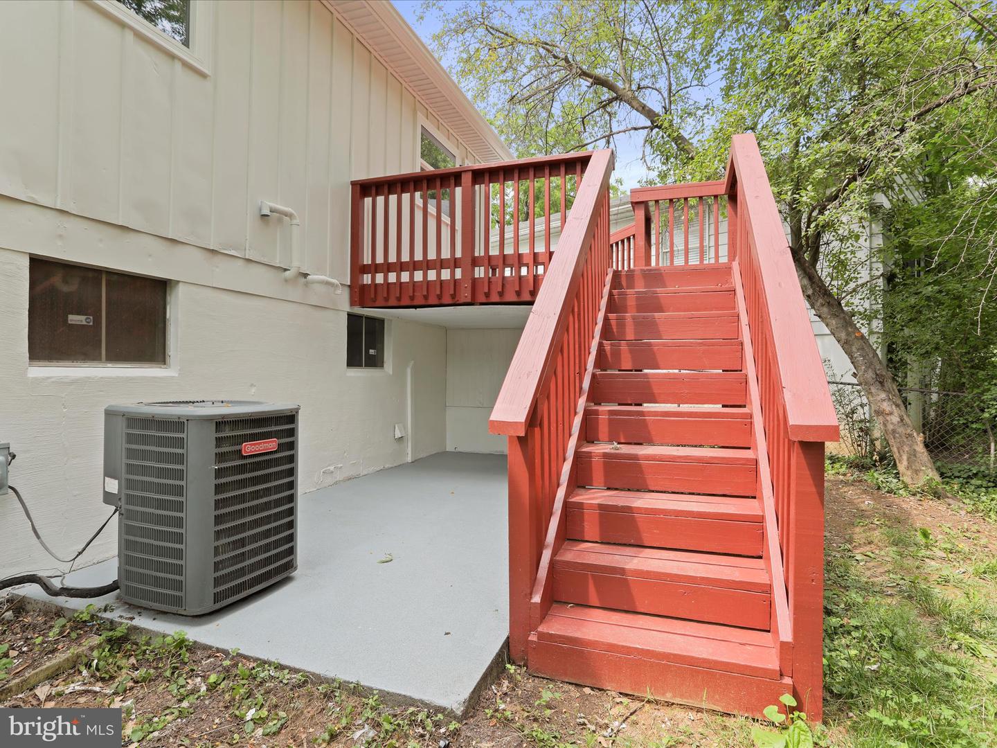 230 ALLISON AVE, WINCHESTER, Virginia 22601, 3 Bedrooms Bedrooms, ,1 BathroomBathrooms,Residential,For sale,230 ALLISON AVE,VAWI2007692 MLS # VAWI2007692