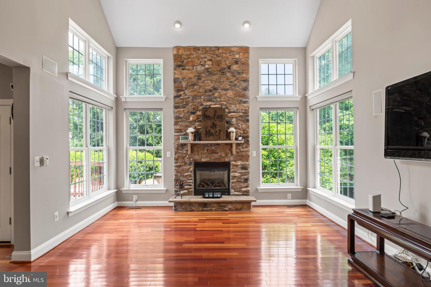 42066 FIDDLEHEAD PL, ALDIE, Virginia 20105, 4 Bedrooms Bedrooms, ,3 BathroomsBathrooms,Residential,For sale,42066 FIDDLEHEAD PL,VALO2099564 MLS # VALO2099564
